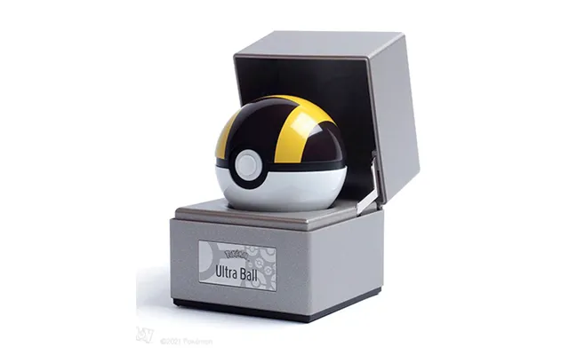 Pokémon Diecast Replica Ultra Ball