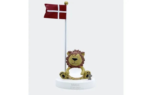 Kids By Friis Bordflag, Løve Med Tamburin - M U Navn