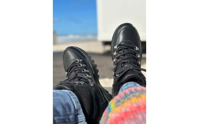 Woden Iris Track Leather - Black, Vinterstøvle, Med Foer 39