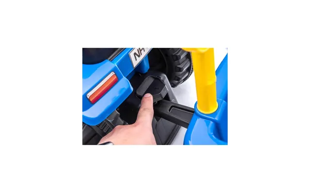 New Holland Licensed Tractor With Trailer
