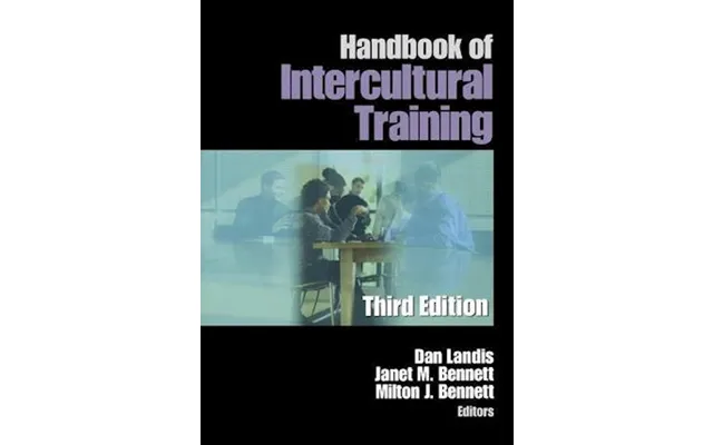 'handbook Of Intercultural Training' - Brugt Bog