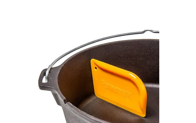 Petromax Scraper For Dutch Ovens And Skillet - Skraber