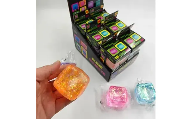Squishy Glitter Cube