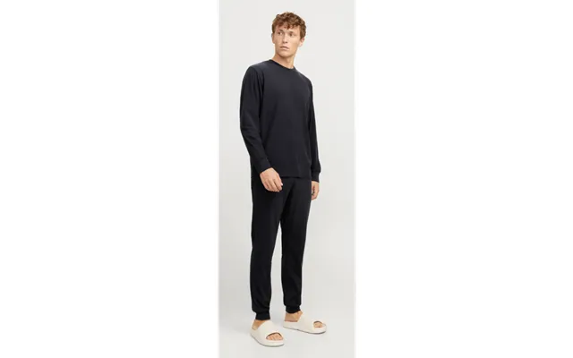 Jack And Jones Herresæt Til Lounge Med Sweater Og Sweatpant Sort