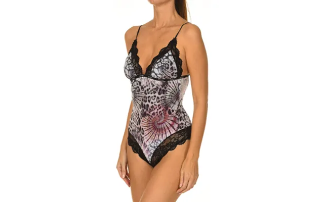 Bodies Guess O0bm02mc03m