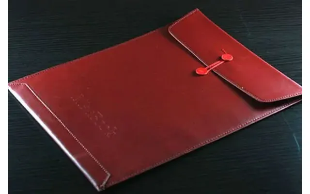 Lækkert Læder Sleeve Til Macbook Pro. 13,3 Cognac.