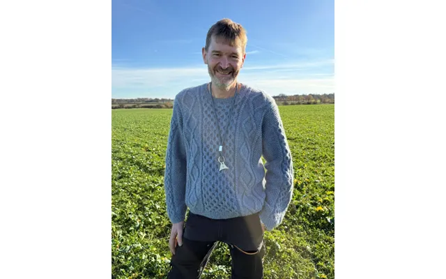 Dagmar Sweater Man