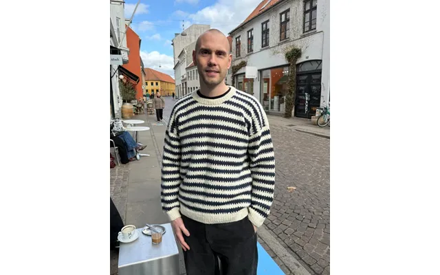 Otto Sweater Man