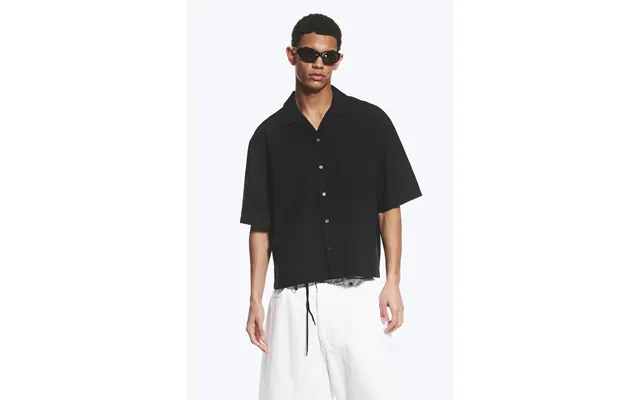 Loose Short-sleeved Resort Shirt