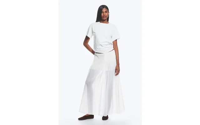 Pleated Mid Rise Maxi Skirt