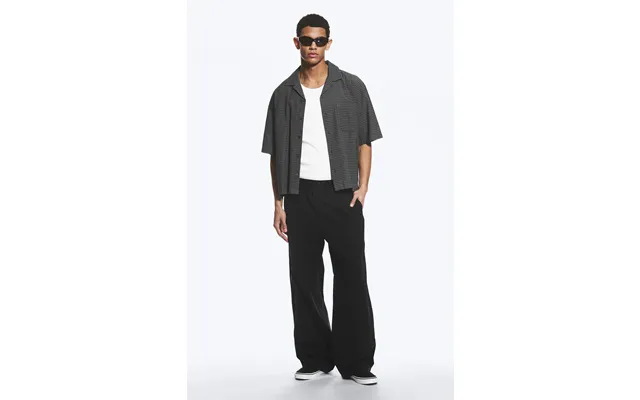 Relaxed Straight Joggers