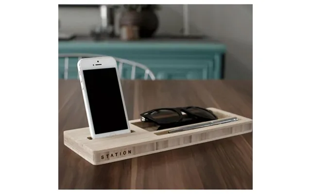 Classic Station - Iphone Dock