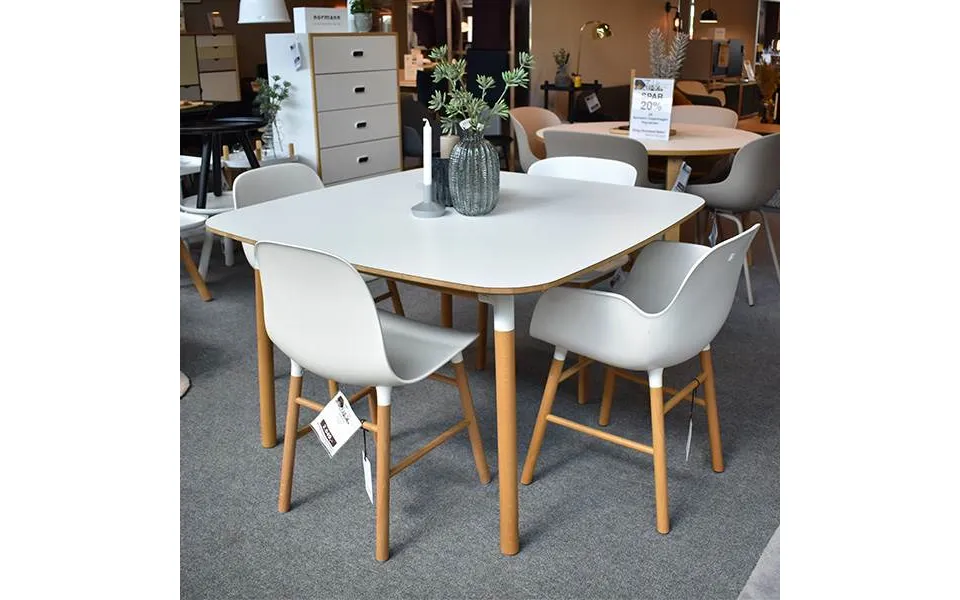 Norman copenhagen form dining table 120x120 cm display model