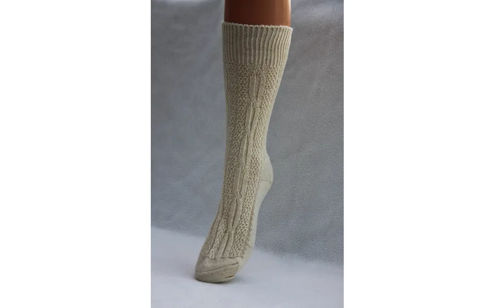 Natural colored thick wool socks in clean merino wool 32