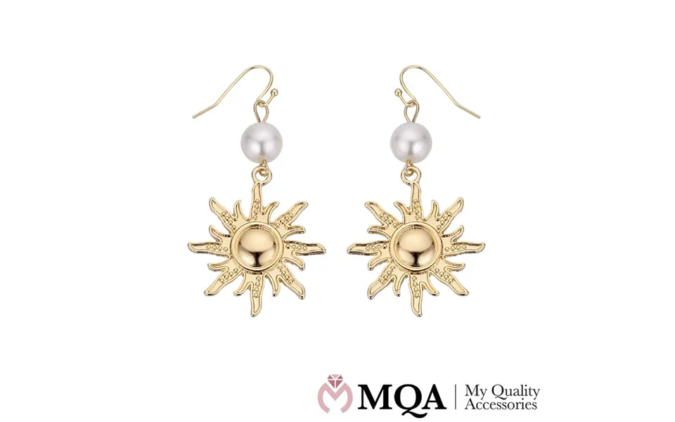 Earrings with pearl past, the laws beautiful sun