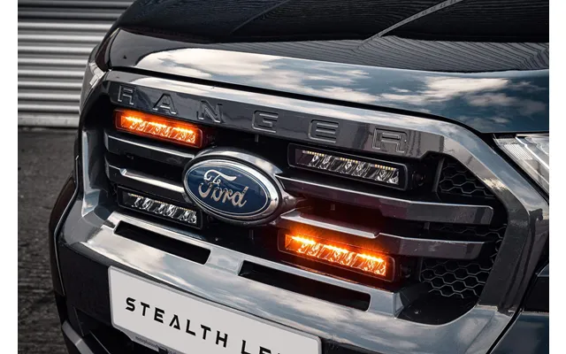 Stealth Led Ford Ranger T8 2018-2022 Quad 10 Flashing Luminous Led Integration Grille Kit - 15,120 Lumens