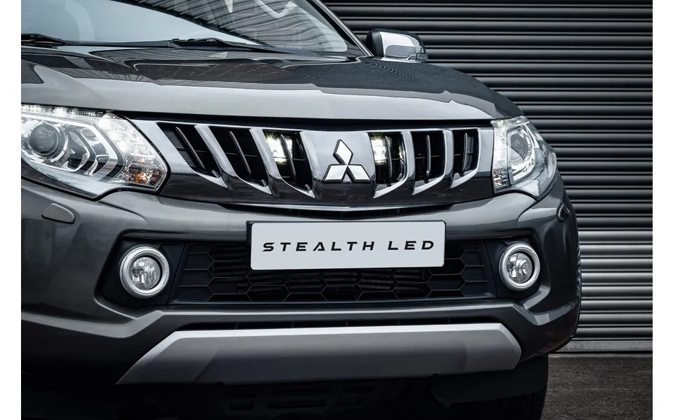 Stealth Led Mitsubishi L200 2015-2019 Twin 3 Luminous Led Integration Grille Kit - 9,600 Lumens
