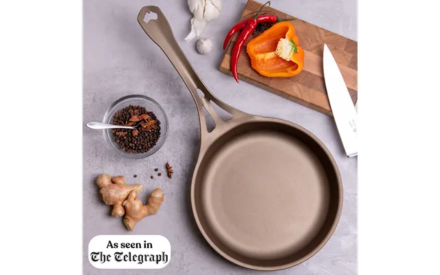 26cm Quenched Seamless Iron Frying Pan By Solidteknics Size 26cm