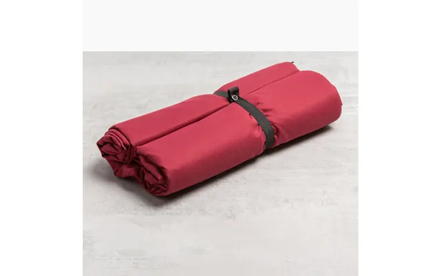 Waterproof Block Colours Picnic Blanket - Size By Pacmat Colour Maroon product image
