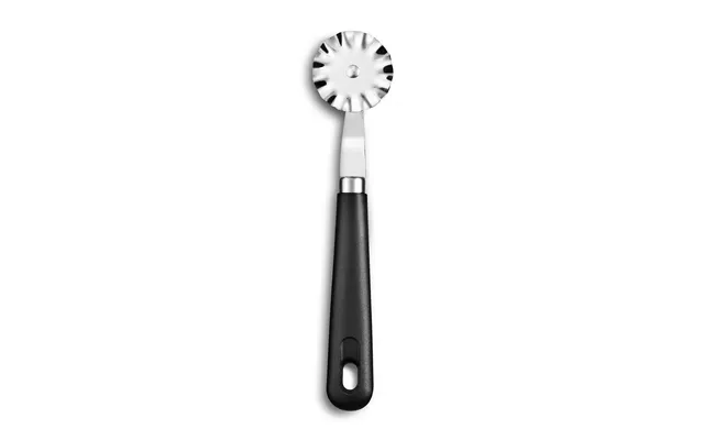 Lion Sabatier Fluted Pastry Wheel