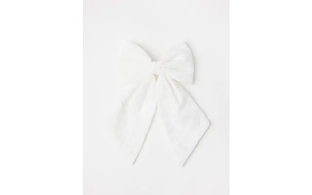 Hair Clip With Bow