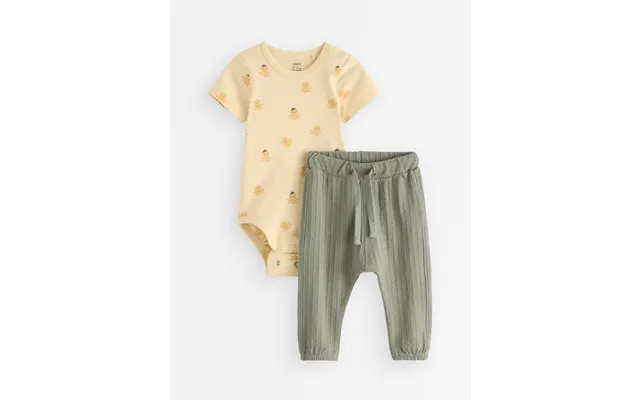 Set - Bodysuit And Trousers product image