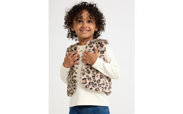 Vest product image