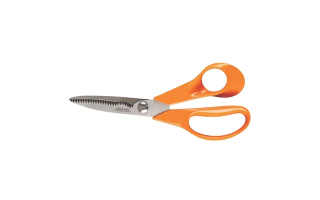 Fiskars Classic Scissors 18 Cm