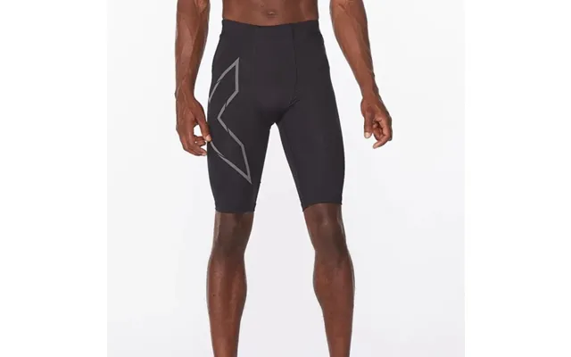 2xu Light Speed Compression Shorts - Optimal Support & Comfort For Runners In Black