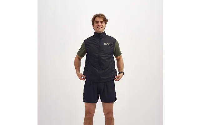 Lipati Drizzle Vest - Versatile Running Vest For All Weather, Ensuring Comfort And Freedom Of Movement