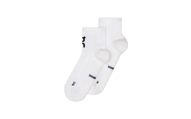 On Core Run Socks Mid - 2 Pairs Of White Running Socks For Ultimate Comfort