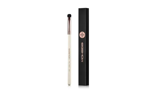 Eigshow Small Blending Brush - Professional Eyeshadow And Concealer Brush