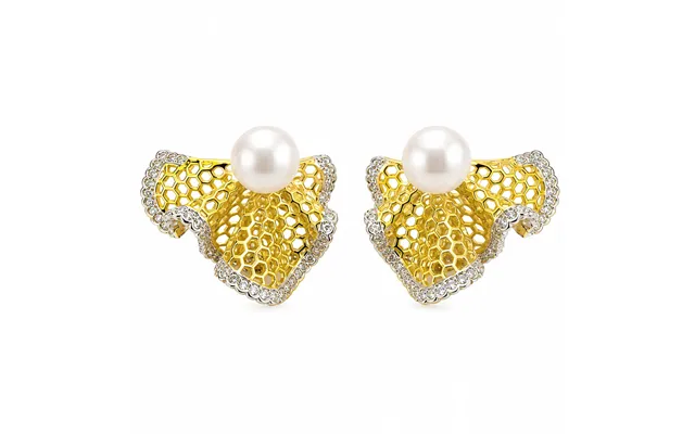 Freshwater Pearl Filigree Fan Stud Earrings