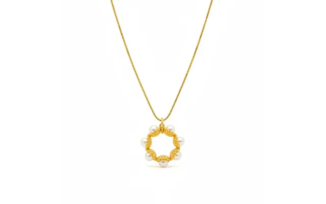 Pearl Circle Pendant Necklace