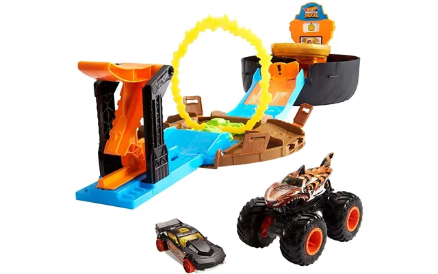 Hot Wheels Monster Trucks Stunt Tire Play Set