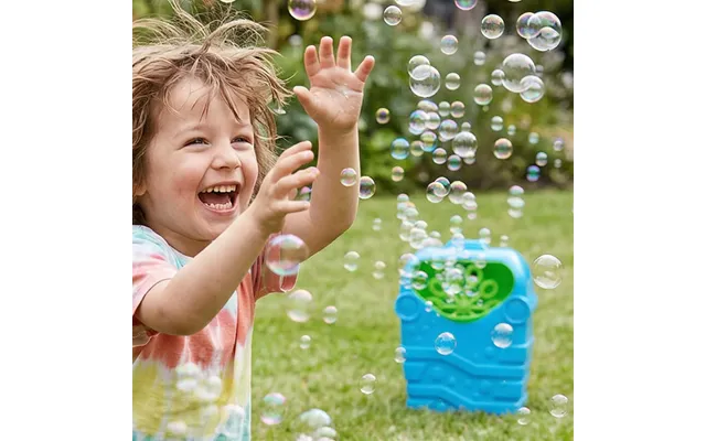 Venture Club Bubble Machine With 32oz Bubbles - Blue