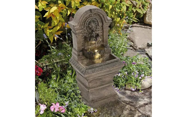 Outdoor Solar Powered Lion Water Fountain Decor
