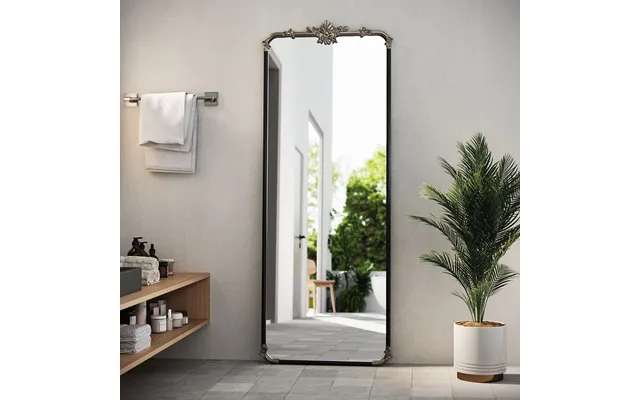Vintage Inspired Rectangle Carved Wall Mirror