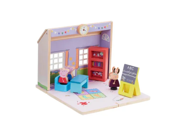 Gurli Pig Tree Schoolhouse product image
