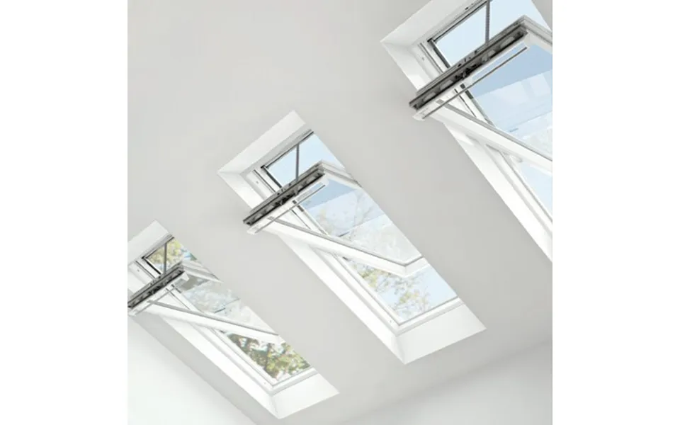 Keylite Polar Centre Pivot Integral Blind Roof Window With Standard Electric Kit - 780 X 980mm