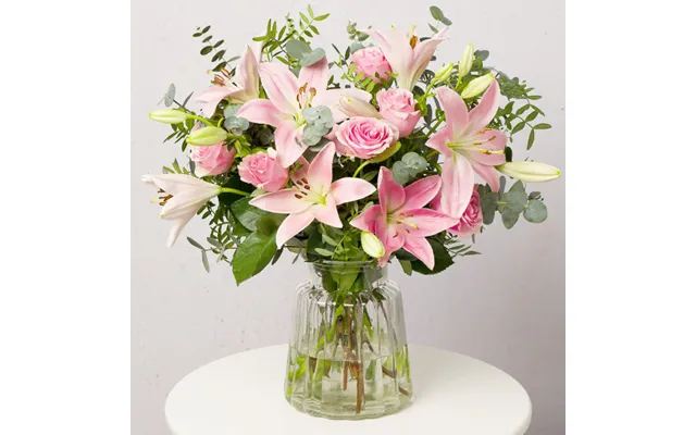 Rose And Lily Bouquet