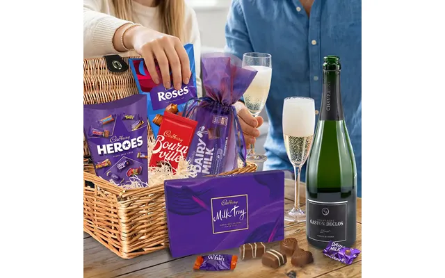 Cadbury Chocolate & Champagne Basket