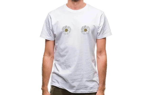 Double Daisy Chest Classic Fit.