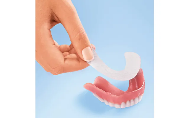 Adhesive Denture Plates 30 Pack Lower product image