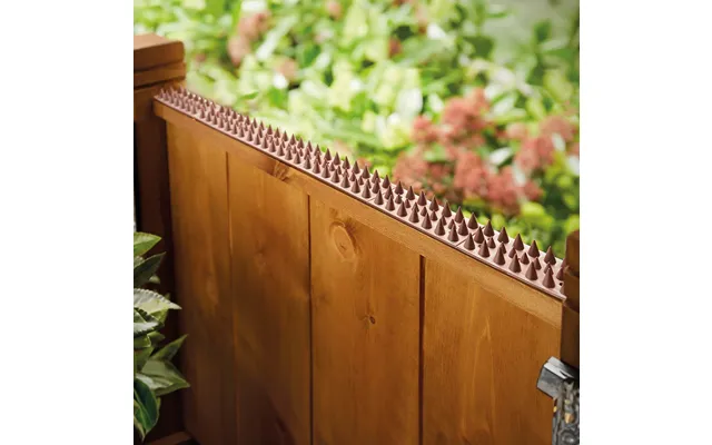 Fence Spikes Brown Pack Of 10 L48.8 X W4.2 X D1.8cm