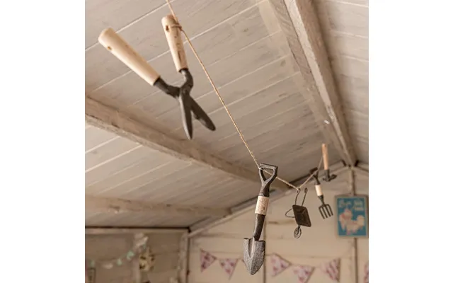 Garden Tool Garland