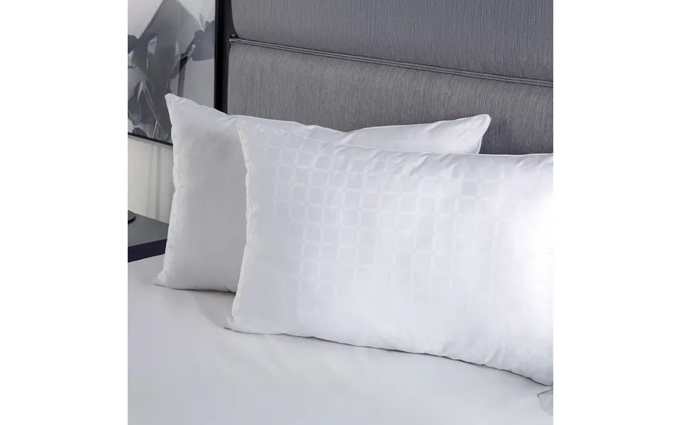 Hotel Filled Standard Pillow 48x75cm