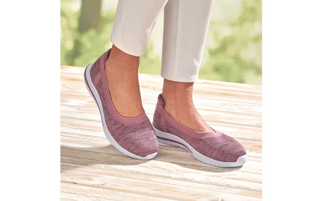 Lilac Flyknit Slip-on Shoes Uk Size 4