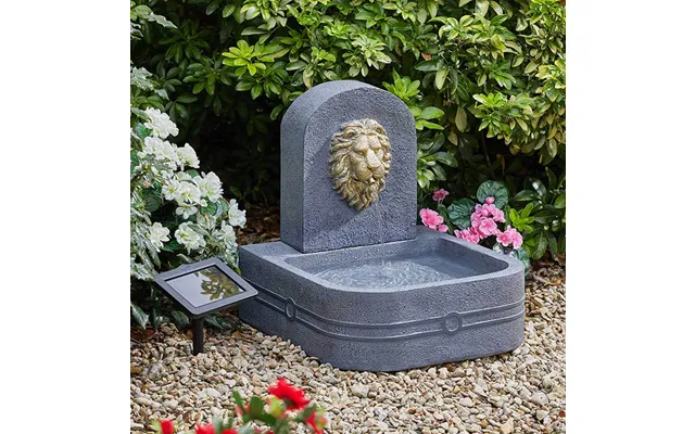 Lions Head Water Feature