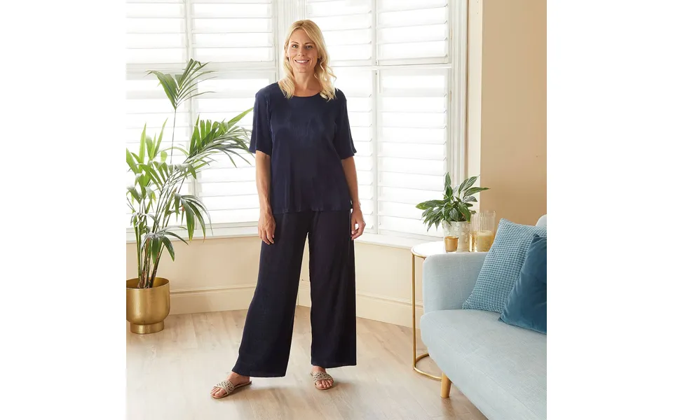 Medium Navy Plisse Trousers